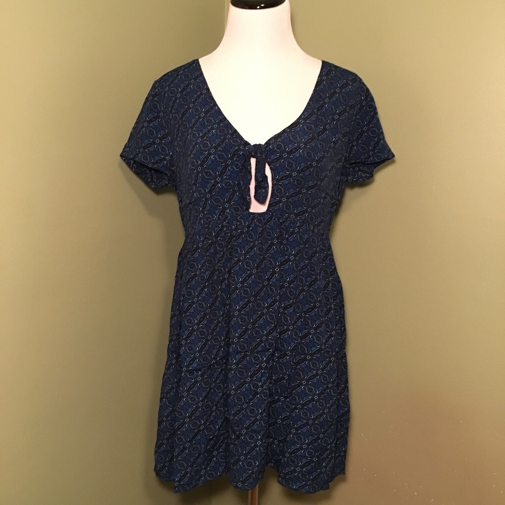 Forever 21 geometric patterned dress